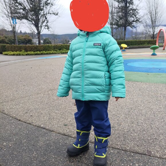 Patagonia reversible winter jacket - Picture 7 of 8